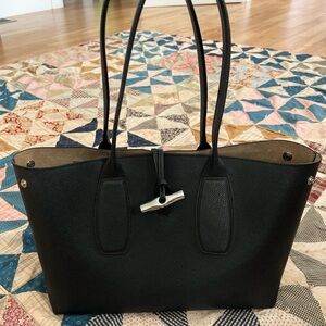 LONGCHAMP Black Leather Shoulder Bag